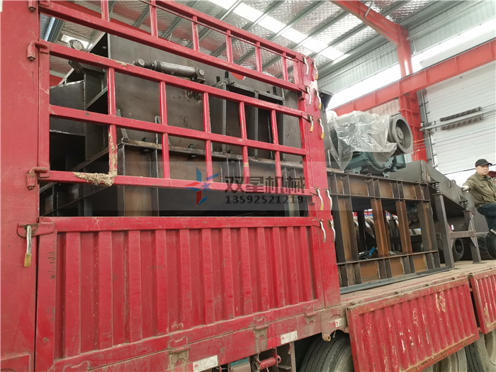 金属香蕉视频网站在线观看厂家1300型设备发货